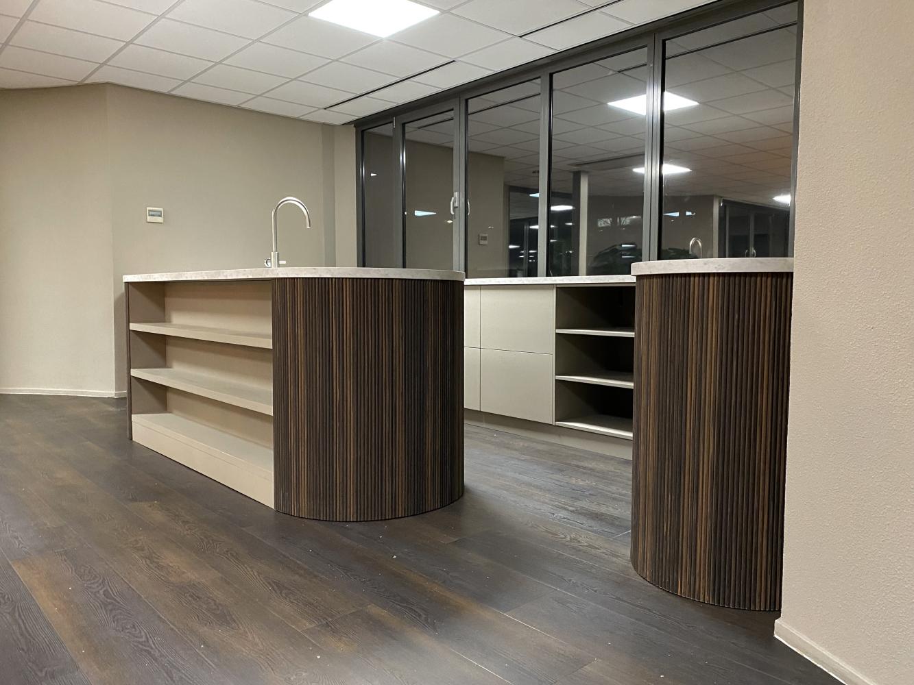 Maatwerk keuken / buffet 2