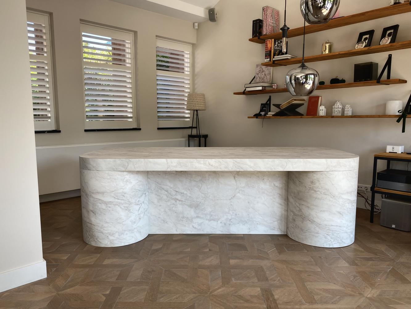 Bureau 2